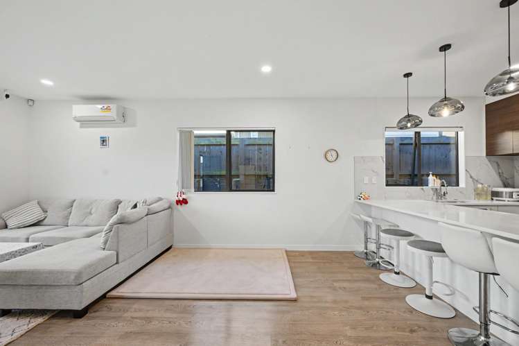 113 Tiriwa Drive Massey_4