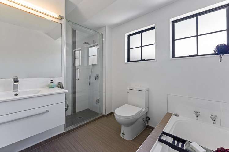 2/46 Hale Crescent Bayview_9