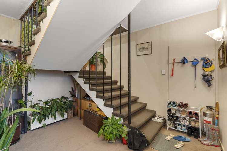 9 Geneva Place Blockhouse Bay_13