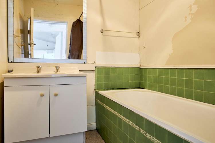 4 Prince Street Mount Victoria_13