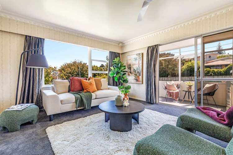 19 Warwick Place Brookfield_1