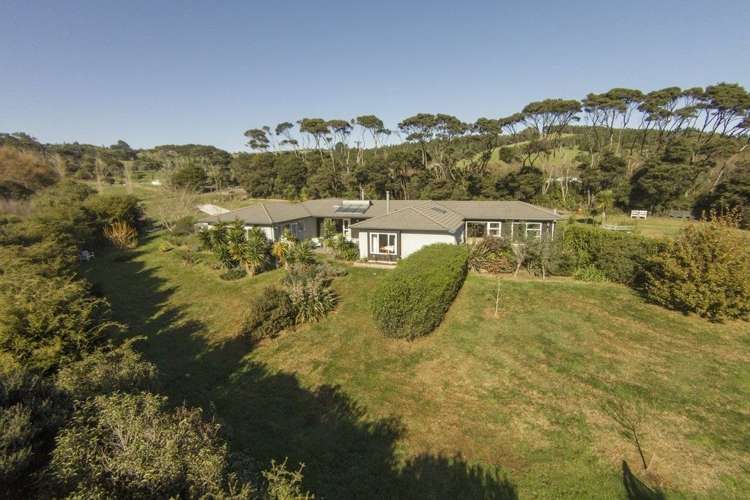 239 Muriwai Valley Road Muriwai_26