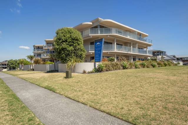 302/178 Marine Parade Mount Maunganui_2