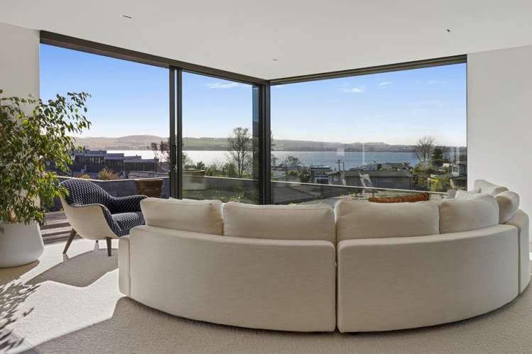 35 Pukenamu Road Rainbow Point_16