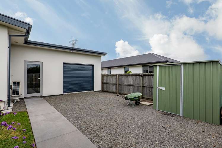 5 Kingsbridge West Burwood_24