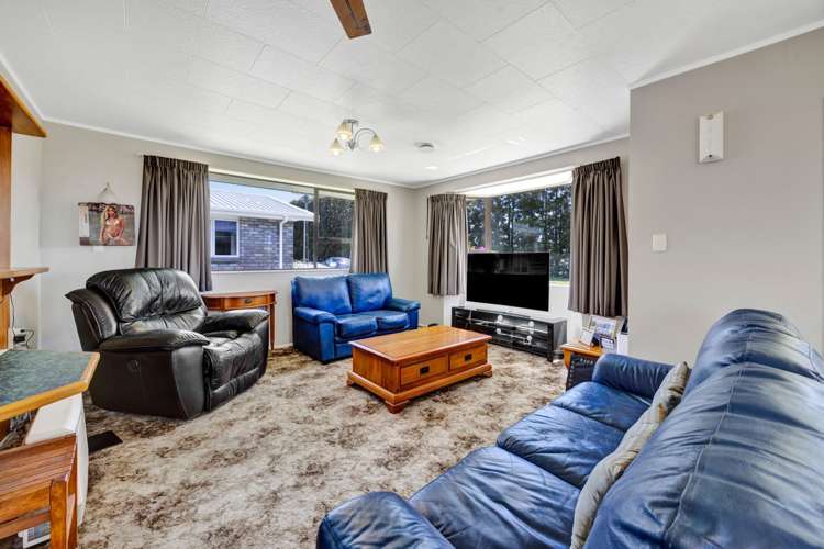 13 Flint Road West Stratford_5