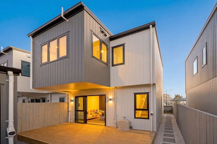 87-93 Wavecrest Lane Hobsonville_15