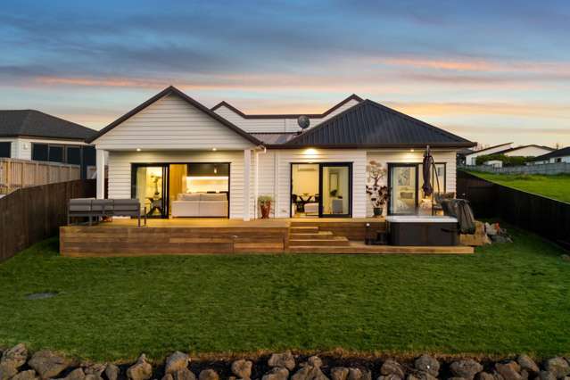 High-Spec Home and Income