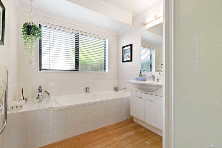 18 Wroxton Place Waiuku_10