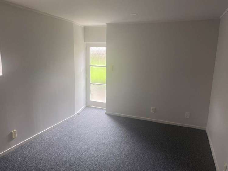 57 Beaumonts Way Manurewa_9