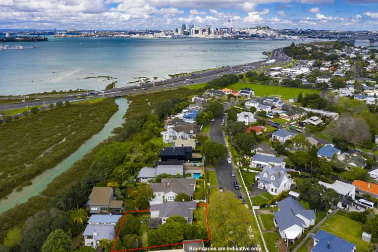 33 Waimana Avenue Northcote Point_9