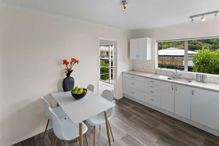 16 Hillside Lane The Brook_9