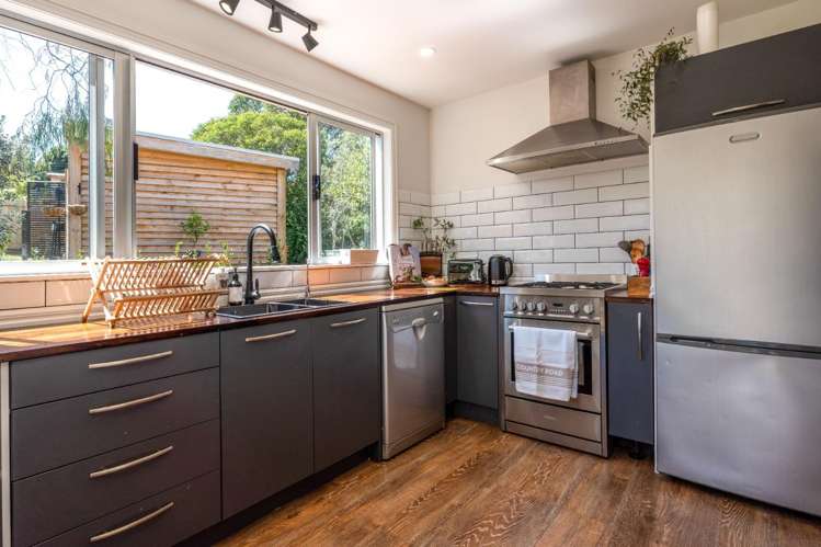 25 Alison Road 10075_9