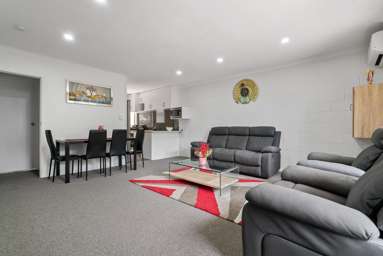 28C James Road_4