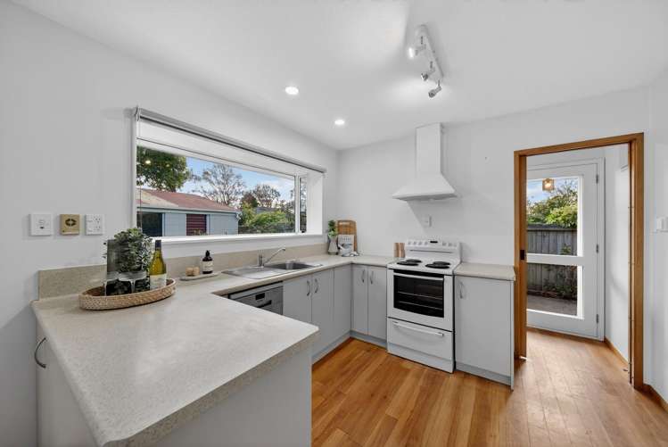 2/148 Rose Street Somerfield_7