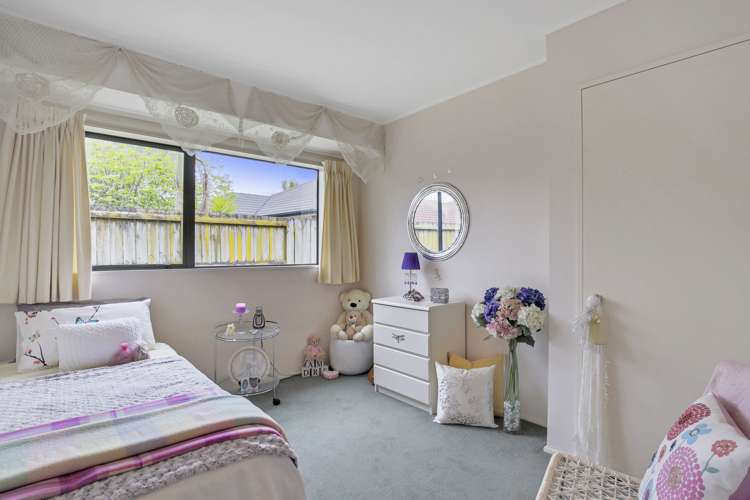 12 Ardkeen Place East Tamaki_9