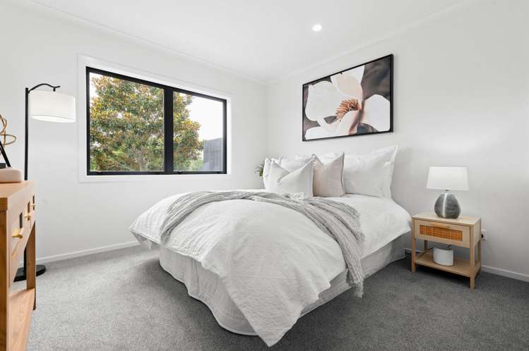 2-3/2 Wellington Street Hamilton East_12