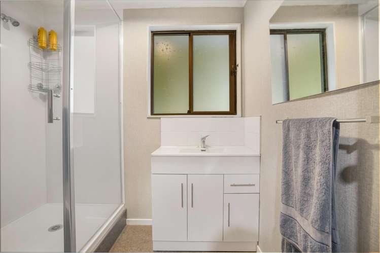 6 Mcwilliam Avenue Winton_10