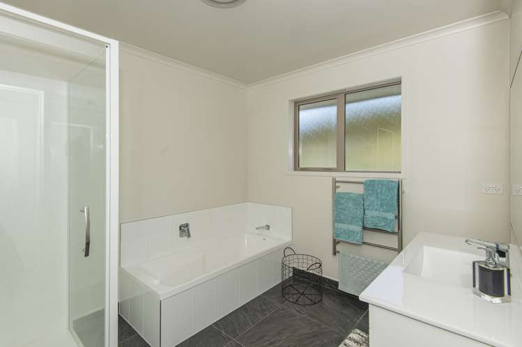 340 Pigs Head Road Hukerenui and Surrounds_6