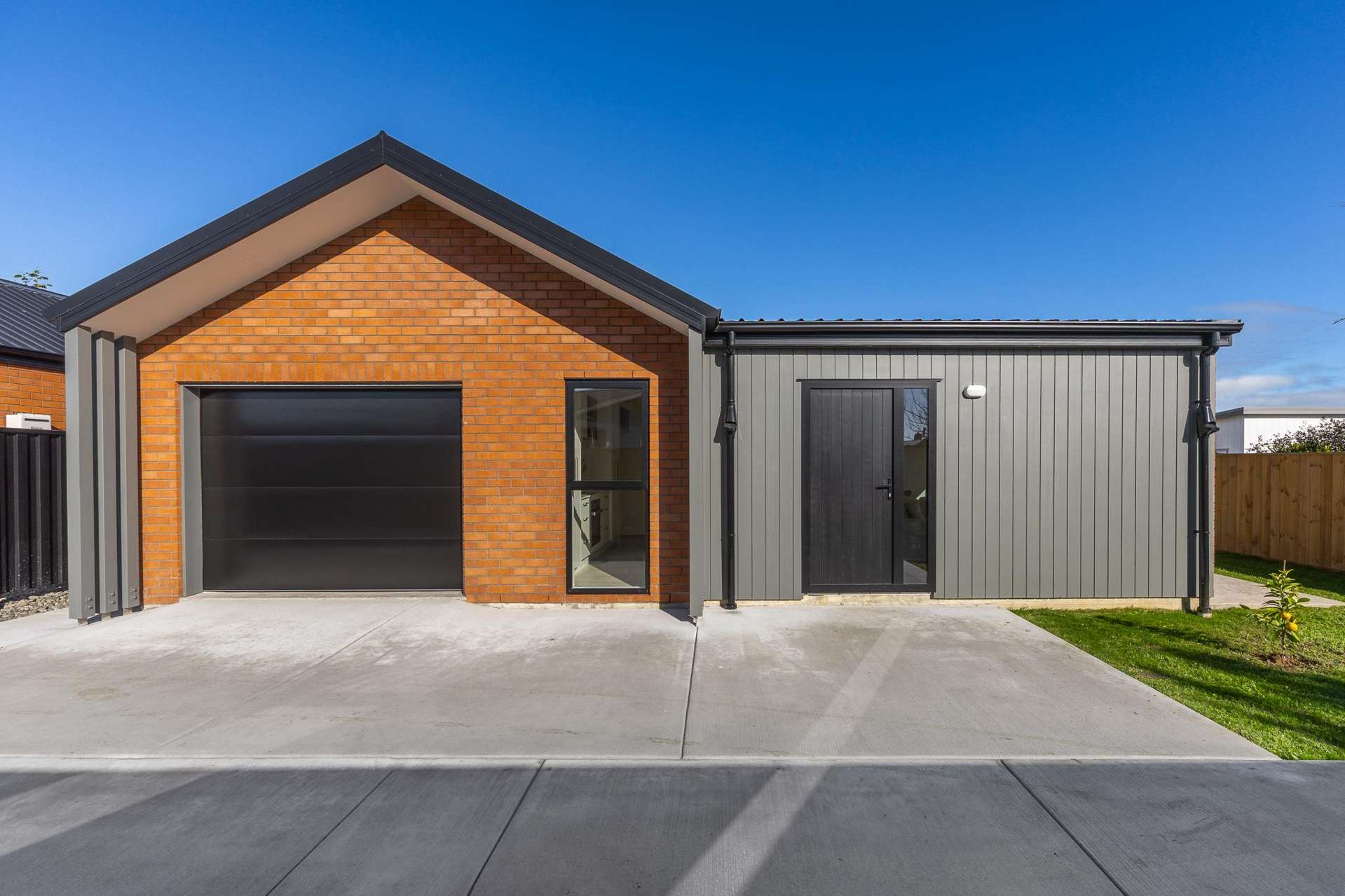 5B Cook Street Levin_0