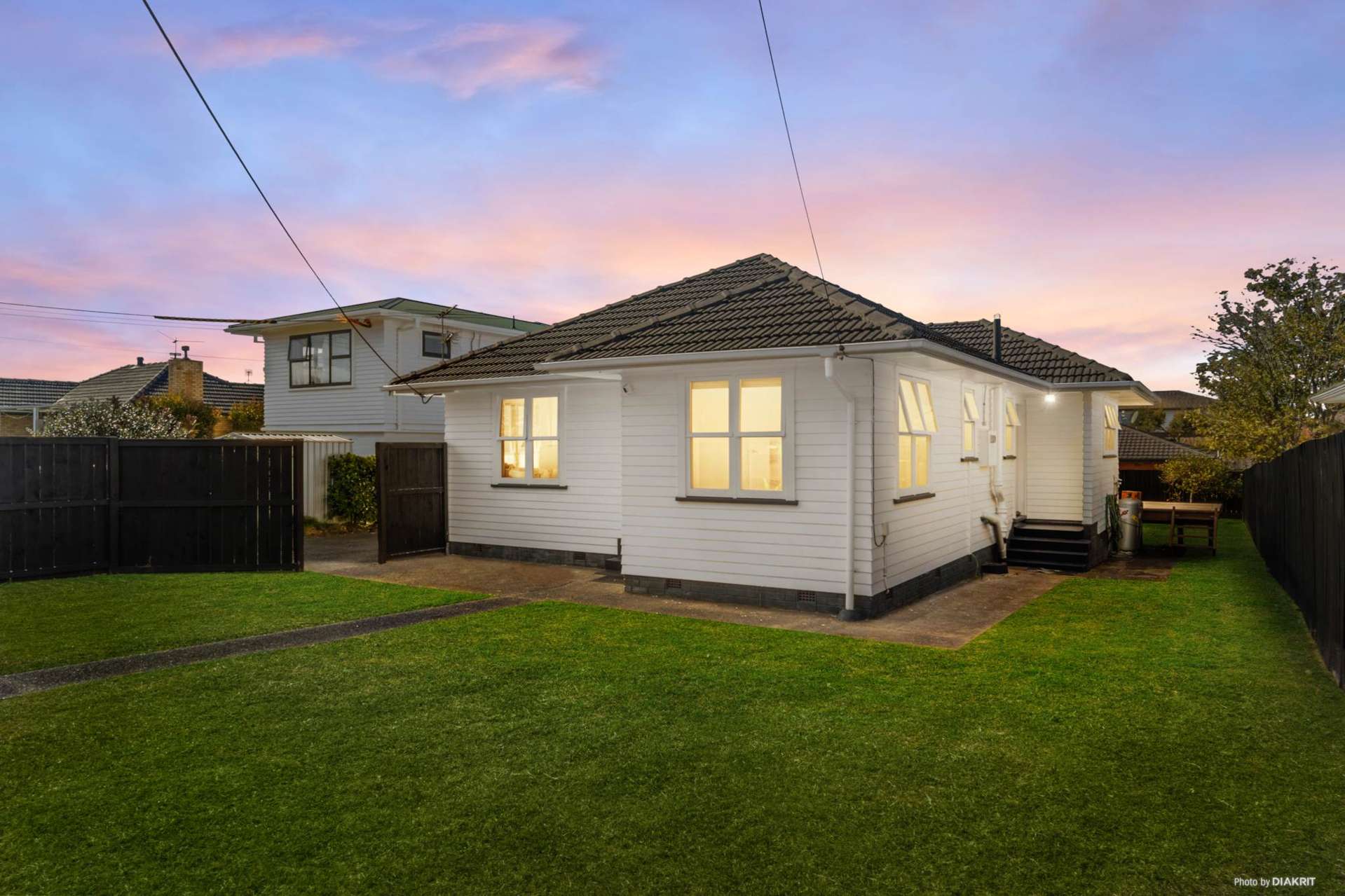 787 Te Atatu Road Te Atatu Peninsula_0