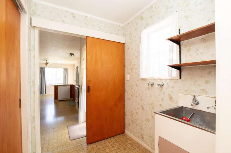 11 McClean Place Ngatea_21