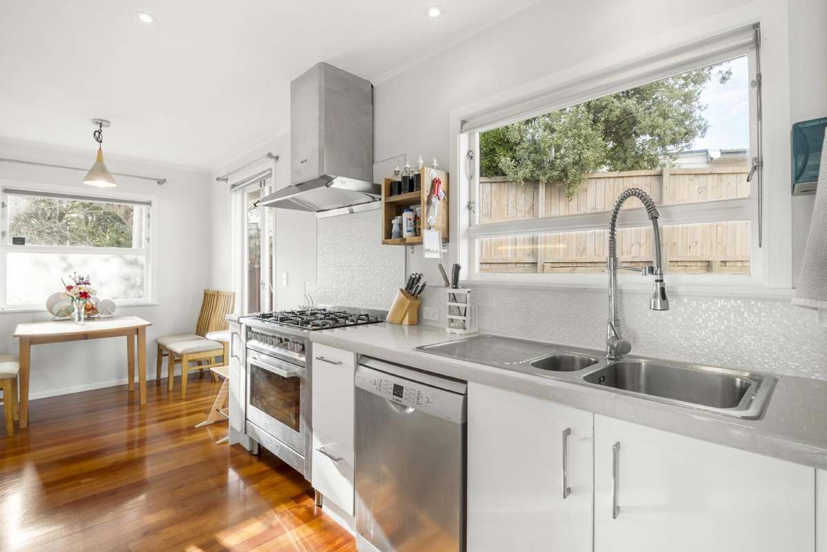 58 James Street_5