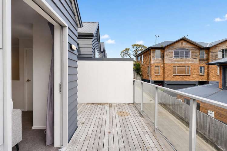 2/5 Teddy Street Whitiora_17