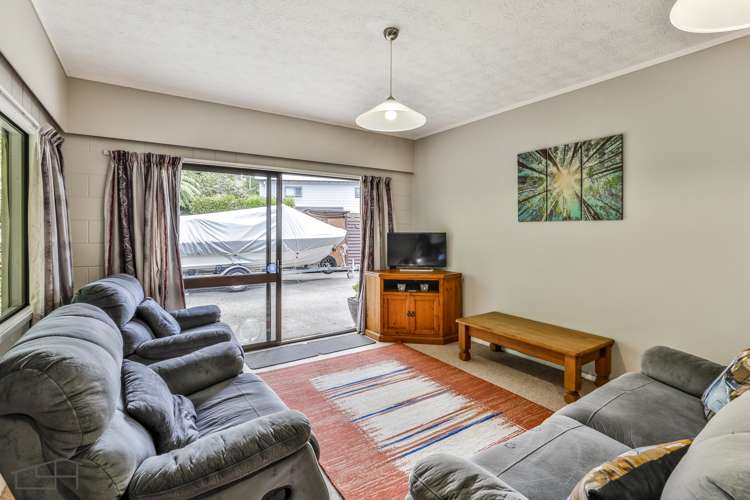 27 Shetland Street Glen Eden_23