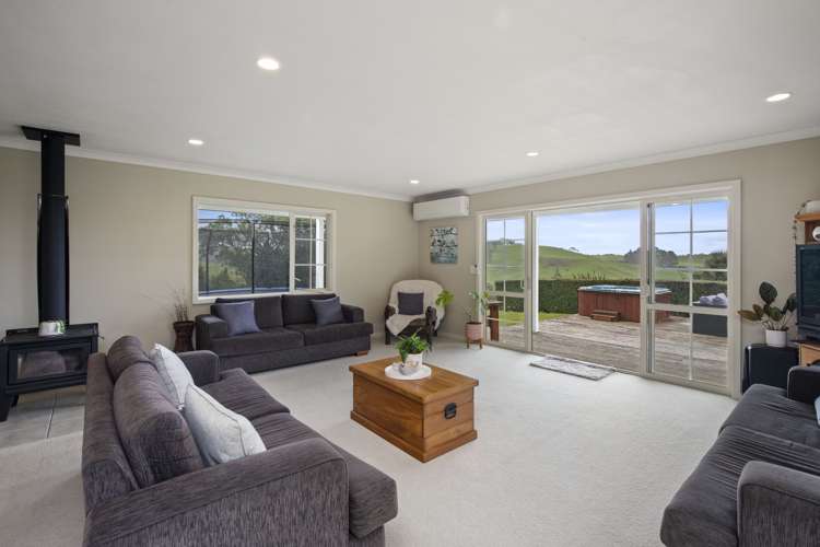 948 Awhitu Road Pollok_14