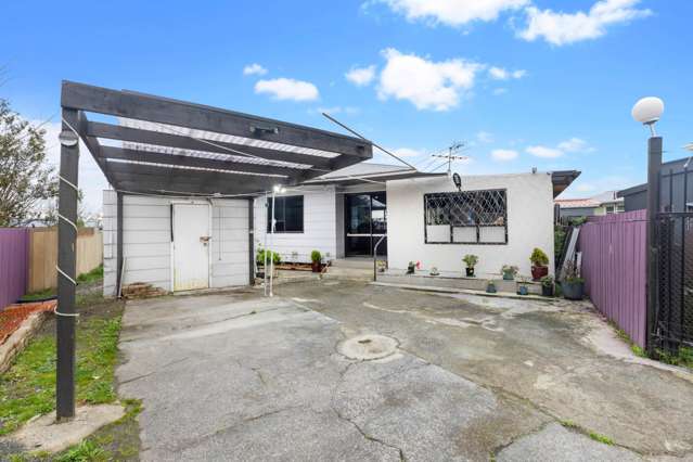 Charming 2-Bedroom Gem in Papakura!!