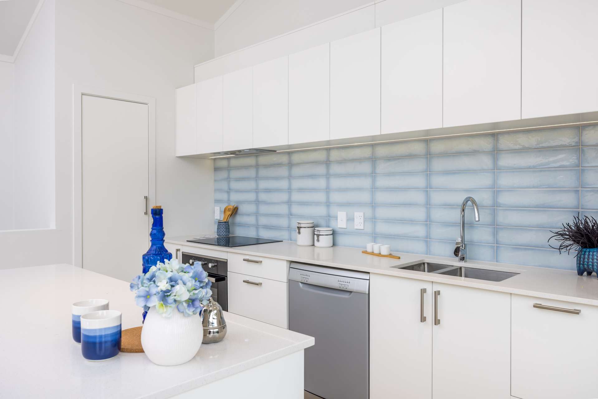 2/42 Saint Benedicts Street Eden Terrace_0