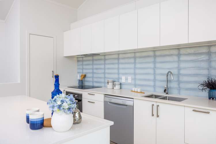 2/42 Saint Benedicts Street Eden Terrace_0