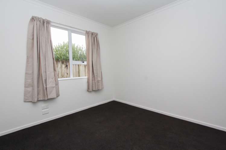 164c Old Farm Road Hamilton East_8