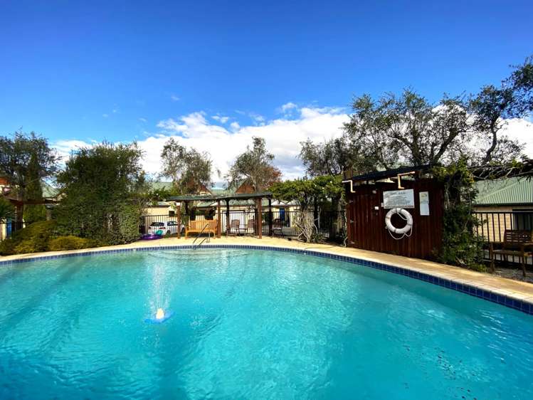 15/52 Taharoto Road Takapuna_13