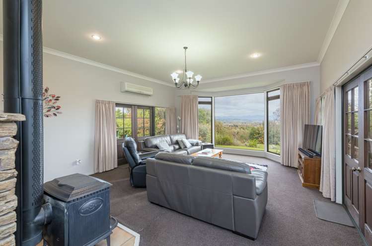 537 Hill Street South Hope_9