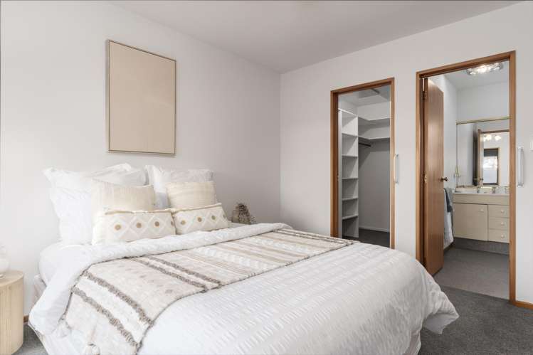 2/437 Greers Road Bishopdale_7