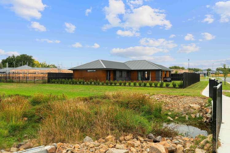 1 Tauhou Place Leeston_29