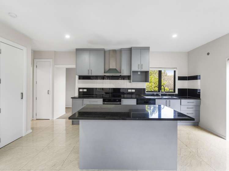5 Waiari Road Conifer Grove_3