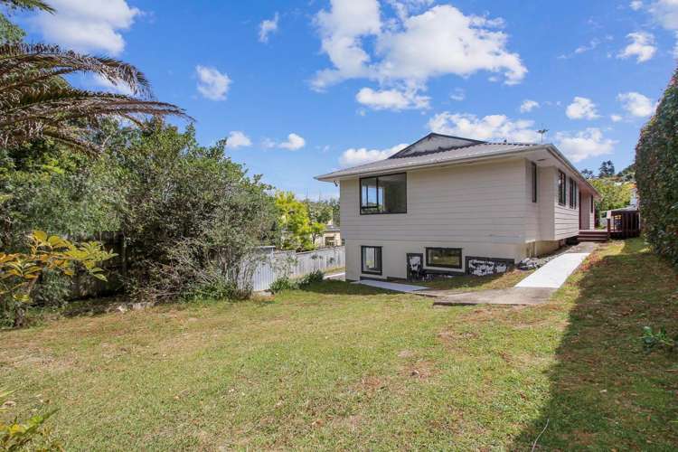 17 Thalia Place Totara Vale_30