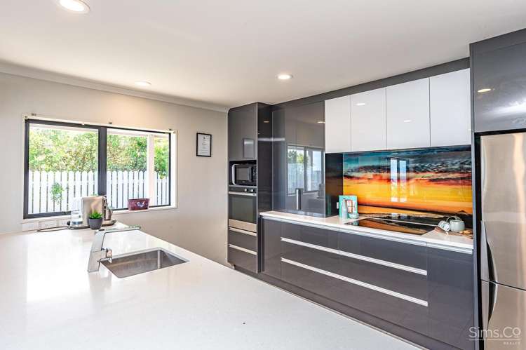 29 Longbeach Drive Castlecliff_6