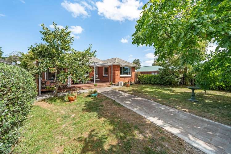 1084 Fergusson Drive Clouston Park_15