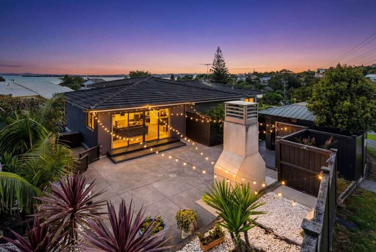 58 Churchill Road Cockle Bay_35