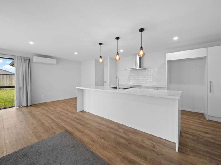 142 Trevors Road_3
