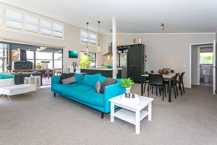 35 Grierson Close Hahei_8