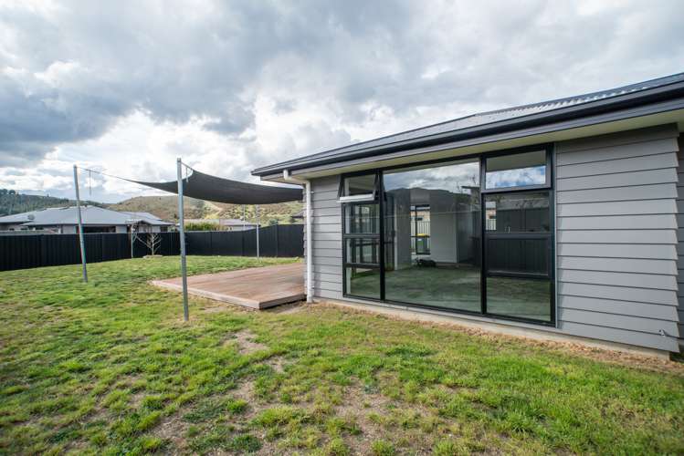 37 Albert Drive Clyde_4