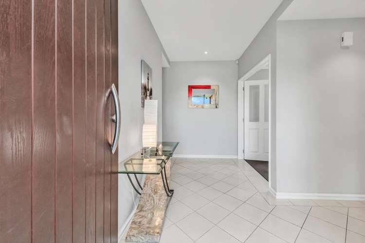 245 Southfield Drive Lincoln_3