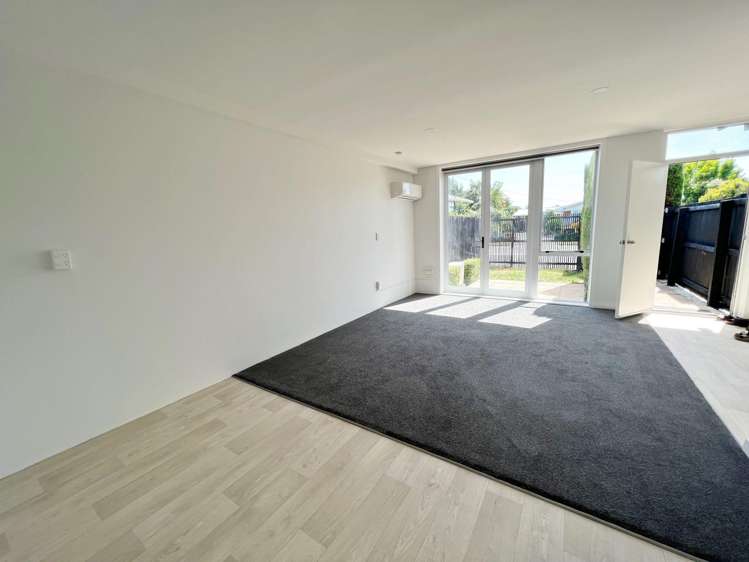 2/35 Craven Street Sockburn_6