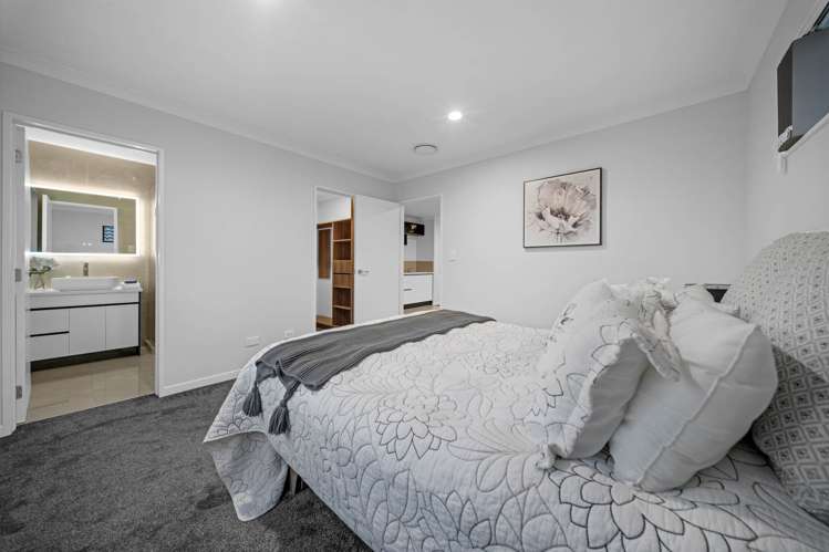 19 Dungloe Avenue Flat Bush_31