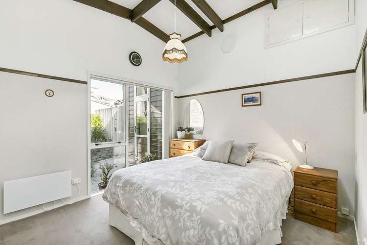 8 Jacaranda Avenue Beach Haven_15